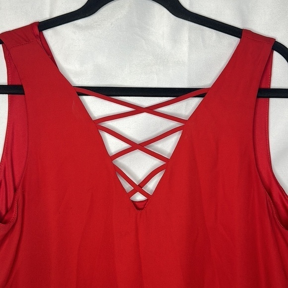 SOPRANO BRIGHT RED FLOWY DRESS (L) - Picture 5 of 8